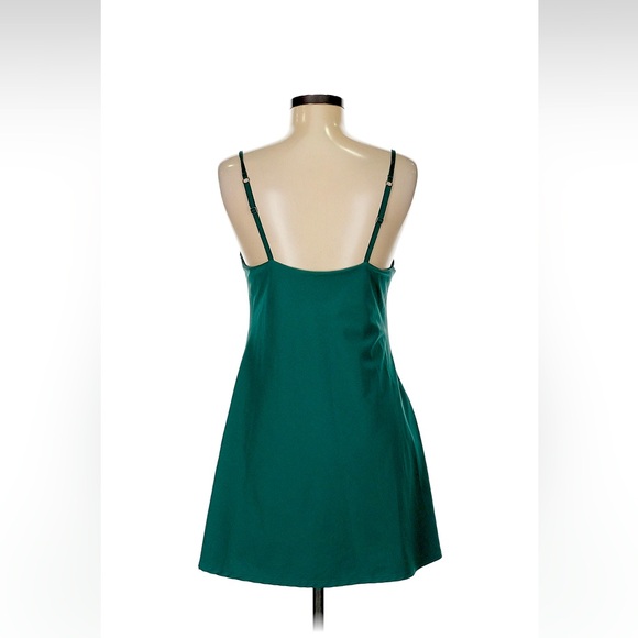 FREE SHIPPING! Abercrombie & Fitch Athletic GREEN Mini Dress w/ in skort - Picture 3 of 15